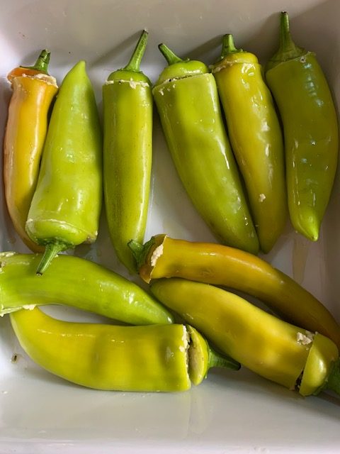 Hungarian hot on sale wax peppers